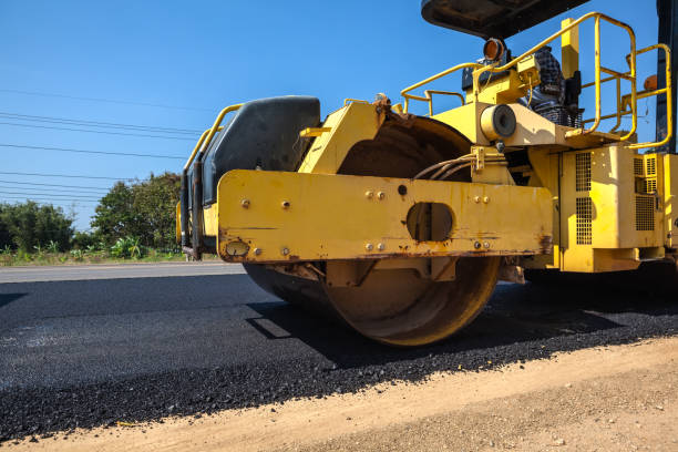 Best Driveway Pavers Contractor  in Dousman, WI